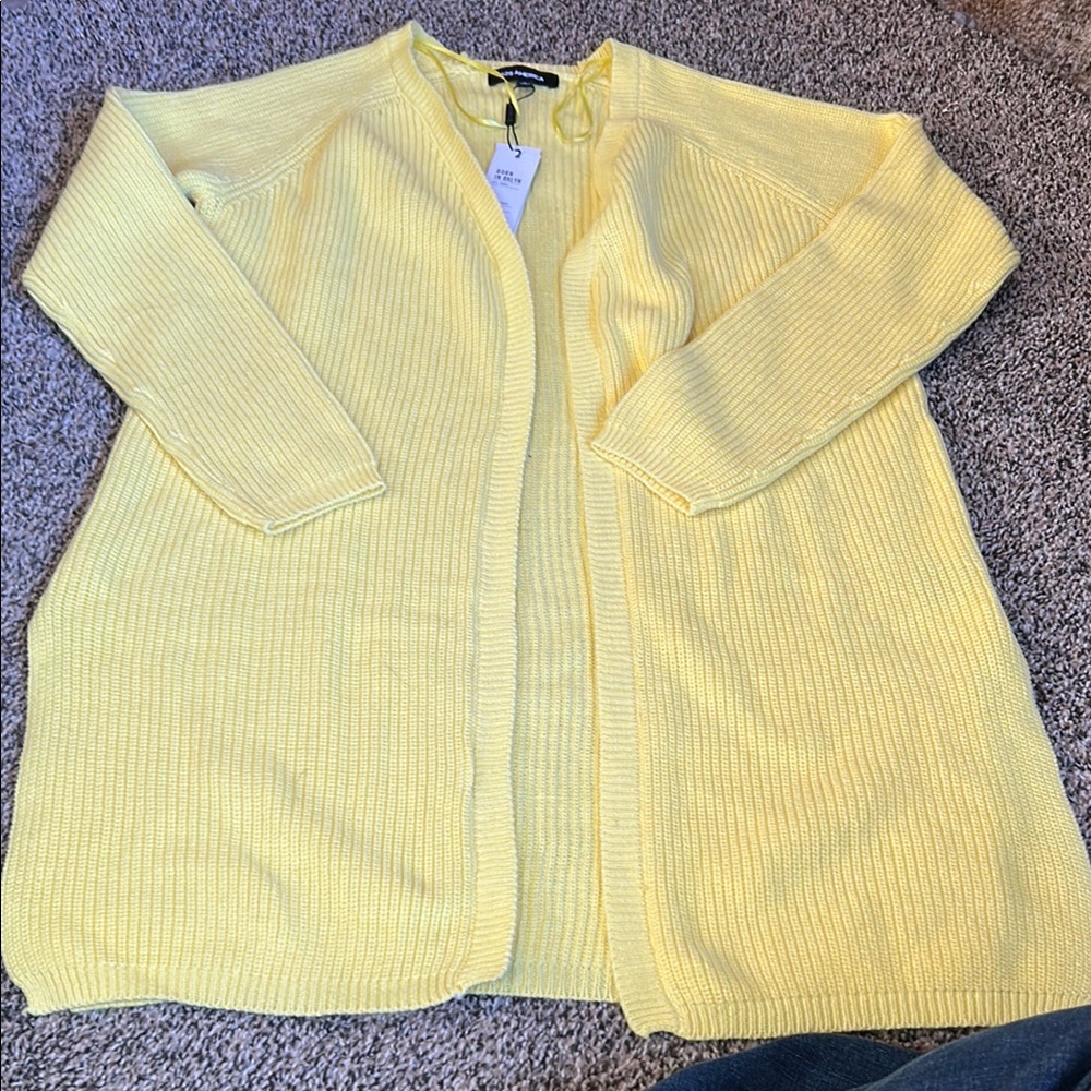 NWT 525 America Cardigan